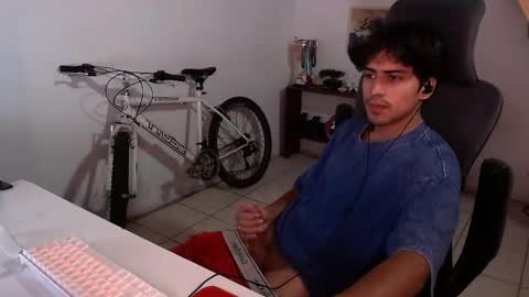 thieves_us online show from October 25, 10:43 pm