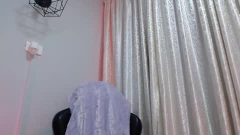 sara online show from March 20, 2:49 am