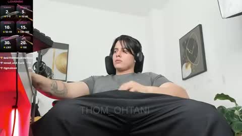 thom_ohtani online show from July 24, 2:09 am