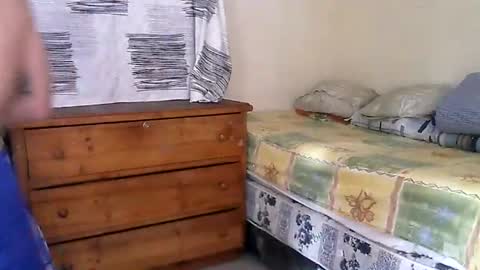 Thomas2Wood online show from July 22, 8:22 pm