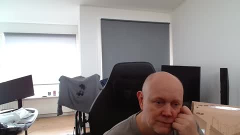 thomas315627 online show from March 16, 11:58 am