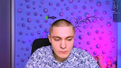 Thomas online show from December 19, 10:00 am