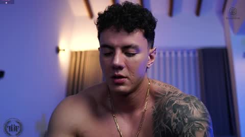 Thomas Falcon online show from October 2, 12:53 am