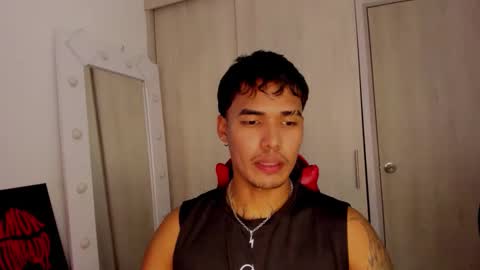 Thomas online show from February 20, 2:33 am