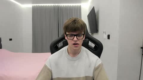 Tomas online show from May 4, 6:58 pm