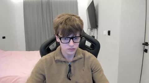 Tomas online show from May 10, 1:56 am