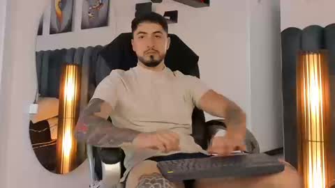 sweetfit boy online show from September 25, 8:05 pm