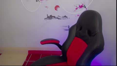 Thomas online show from November 20, 1:37 am