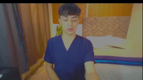 THORNERXXXBOY online show from June 21, 6:31 am