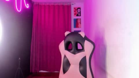 Thristan online show from February 11, 11:30 pm