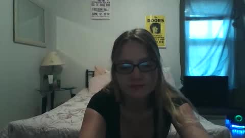 throatbabi34 online show from October 29, 4:31 pm