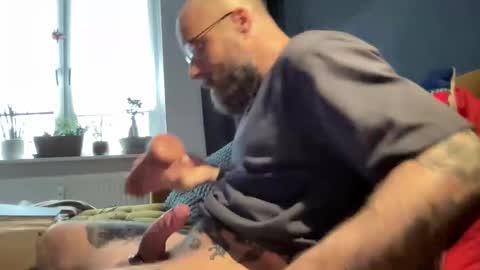 throatface_killah online show from January 10, 1:05 pm