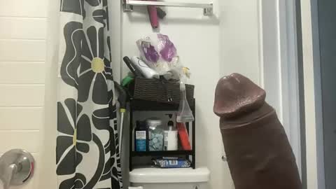 Snapshot of throatyygoat chatting on September 29, 5:45 pm throatyygoat online show from September 29, 5:45 pm