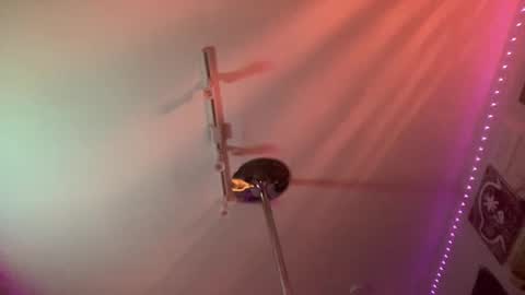 Snapshot of throatyygoat chatting on September 23, 2:05 am throatyygoat online show from September 23, 2:05 am