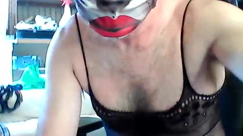 throubingcock online show from July 18, 5:04 pm