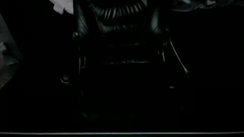 thssguy32 online show from November 16, 8:49 am