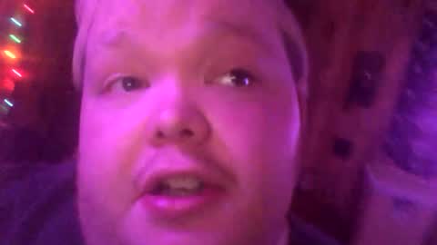 thunderbird2696 online show from December 19, 5:58 am