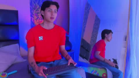   online show from May 29, 4:21 am