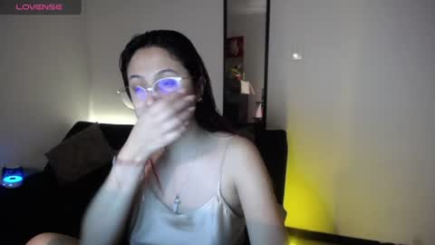 tiana online show from June 19, 2:28 am