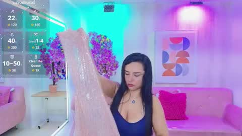 Tiara  online show from November 21, 7:45 pm