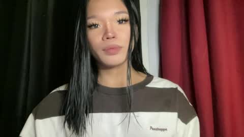 Ms. Tiara online show from July 2, 11:26 am