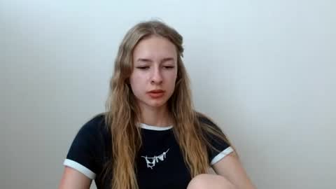 Tiara online show from June 30, 12:04 pm