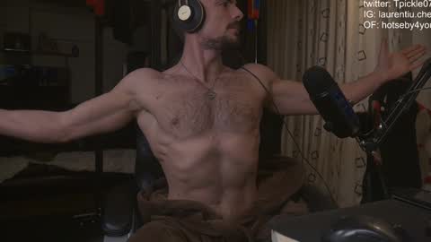 tickle_my_pickle07 online show from December 29, 5:44 pm