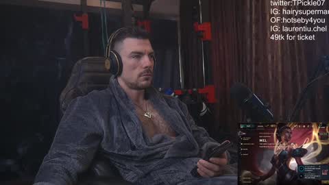 tickle_my_pickle07 online show from February 4, 6:46 am