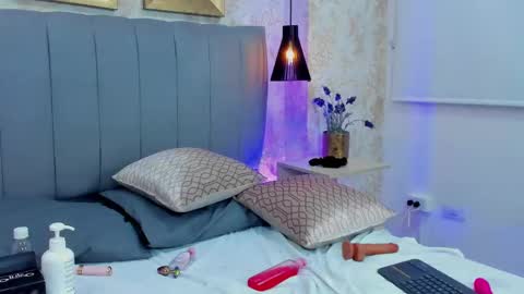 Dana Montoya online show from March 11, 11:47 pm