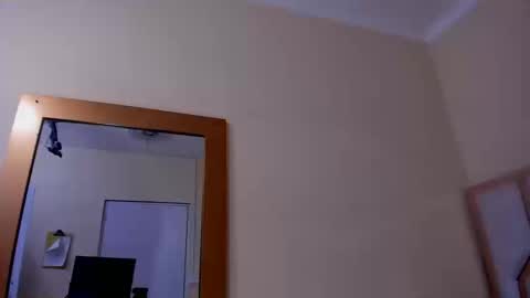    online show from September 17, 10:02 pm