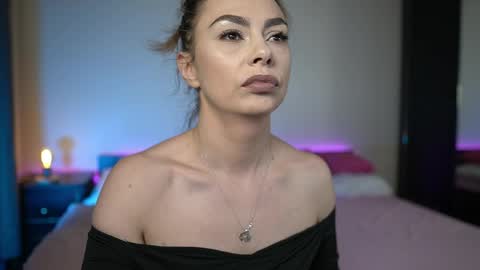 Tiffany online show from April 4, 8:27 pm