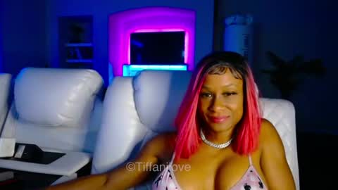 Tiffani Love online show from June 14, 2:35 am