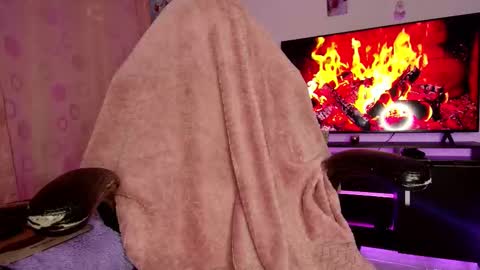 Tiffany Bela online show from February 7, 11:30 pm