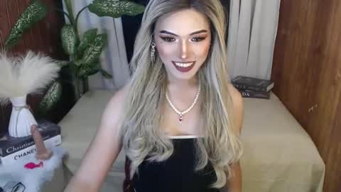 tiffany online show from February 25, 7:01 am