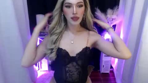 tiffany online show from December 4, 7:02 pm