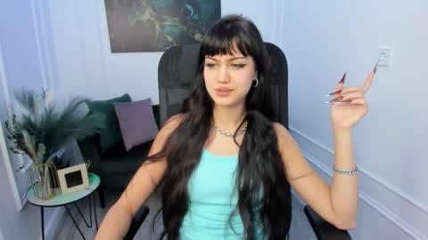 tiffanyyoun online show from March 27, 12:17 pm