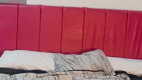 Nia Rossy online show from March 20, 4:01 pm