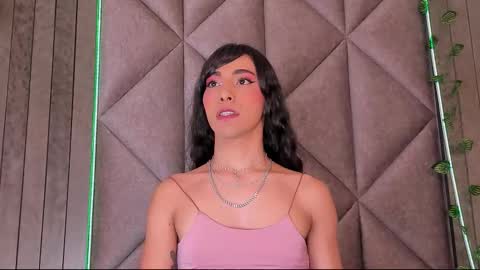 Tiffany  online show from November 17, 8:11 pm