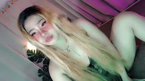 tight_elliana online show from July 25, 11:02 pm