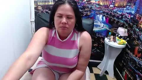 Tila online show from February 23, 8:33 pm