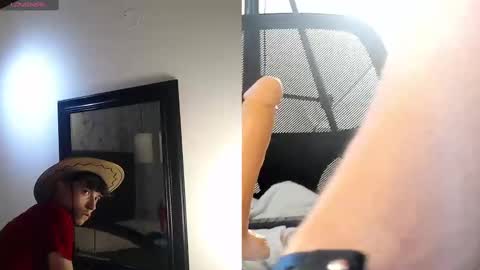 Snapshot of tim__fox chatting on September 21, 12:42 pm Tim Fox online show from September 21, 12:42 pm