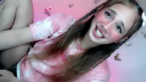 Snapshot of timea_slut69xx chatting on January 16, 10:32 am Happy Birthday To Me online show from January 16, 10:32 am