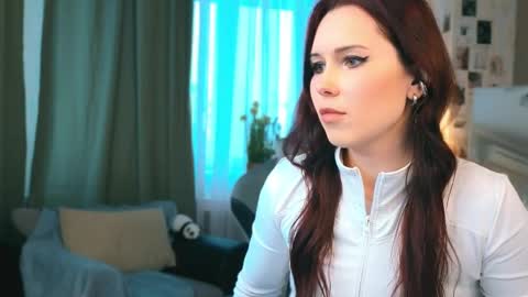 Polly online show from April 6, 4:46 am