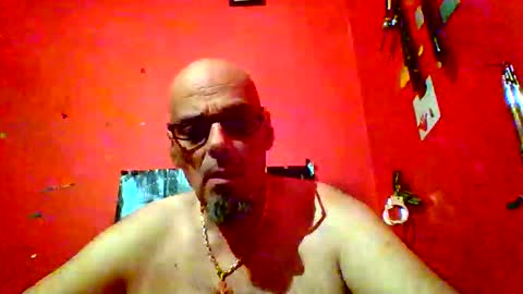 Snapshot of timothy33asd chatting on September 12, 6:43 pm timothy33asd online show from September 12, 6:43 pm