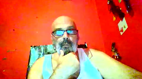 Snapshot of timothy33asd chatting on October 21, 7:06 pm timothy33asd online show from October 21, 7:06 pm