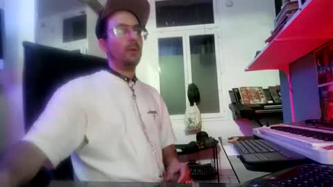 m0rty Kitty online show from March 4, 1:45 am