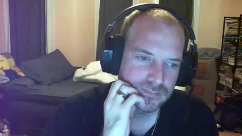 timtimmyyyy online show from March 7, 9:31 am