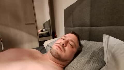 timuthy online show from March 19, 7:36 am