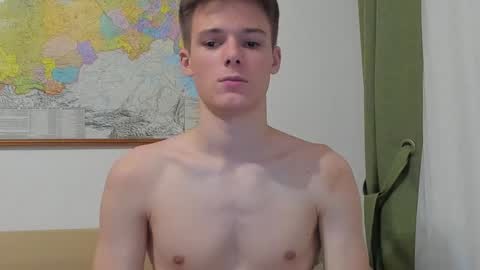 Snapshot of timytwinkboy chatting on December 11, 1:39 pm Tim online show from December 11, 1:39 pm