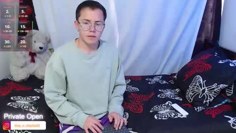 Snapshot of tina_n_charlie chatting on September 20, 1:25 pm Tina N Charlie online show from September 20, 1:25 pm